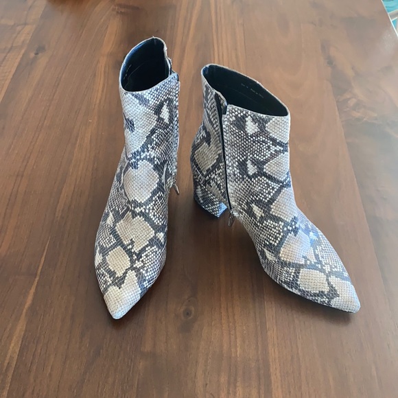 Dolce Vita Shoes - Dolce Vita Boots